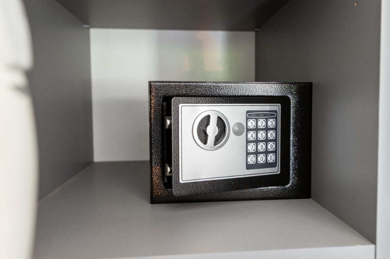 Self Check-In Apartment With Jacuzzi Mostar Exterior foto